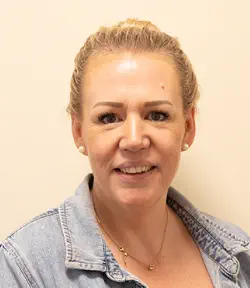 Amanda Newton